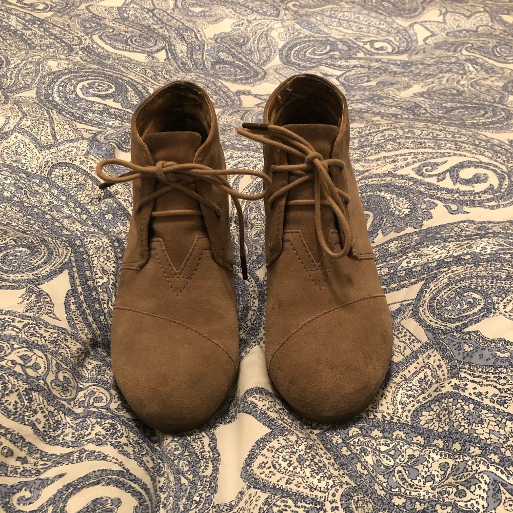 Wedge booties